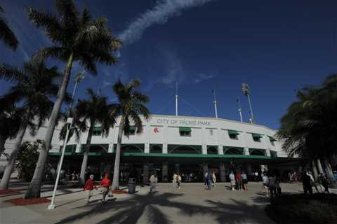 Red Sox, Twins team up to support hurricane relief efforts in Southwest Florida