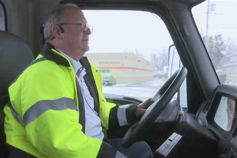 Rockford tow-truck driver warns of winter storm dangers