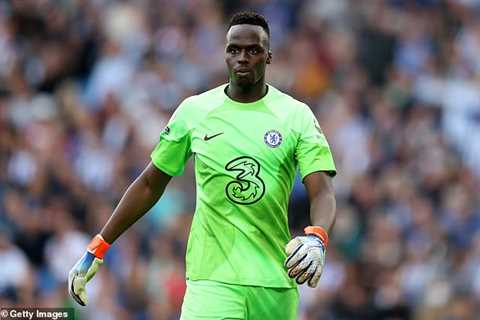 Chelsea goalkeeper Edouard Mendy undergoes surgery after fracturing his finger in training