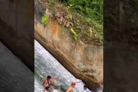 Huge unguarded dam has became a hidden waterpark for locals in the Philippines