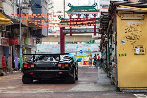 Lamborghini Countach 25th Anniversary