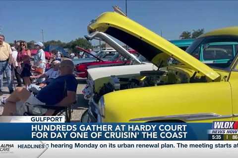 Hundreds of cars line Hardy Court for opening day of Cruisin’ the Coast