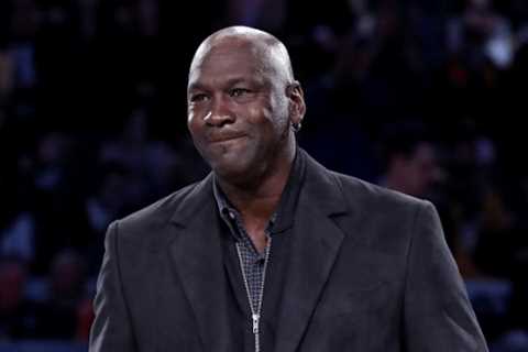 Michael Jordan Becomes The First Athlete To Reach The Forbes 400 List