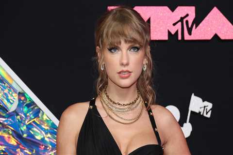 Taylor Swift, 'Barbenheimer' and Beyoncé all likely fueled a US growth surge last quarter,..