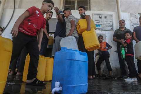 Average Palestinian In Gaza Is Living On 2 Pieces Of Bread A Day: UN Official