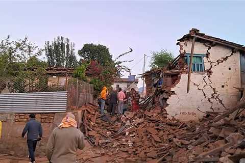 Nepal Earthquake: Rescue Operations Start, At Least 157 Dead