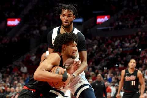 Canada’s Sharpe scores 22, makes huge block as Blazers beat Grizzlies in OT