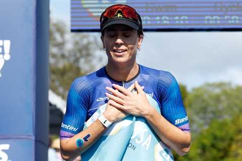 Ash Gentle wins record-extending tenth Noosa Triathlon title, Hayden Wilde wins men’s race