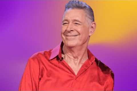 Barry Williams Makes Emotional Tribute on Dancing with the Stars