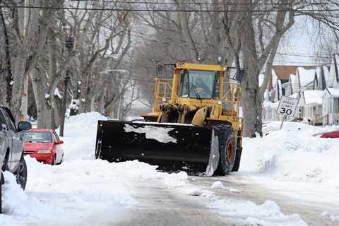 A year after devastating winter storm, power plant problems ‘still likely’ in extreme weather ⋆