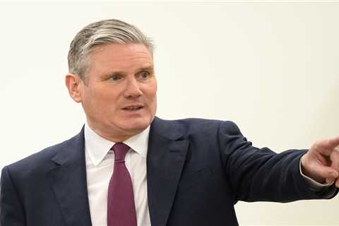 Keir Starmer Open to Processing Migrants Abroad, but Would Still Scrap Rwanda Plan