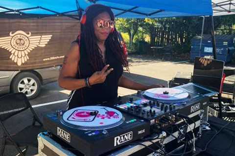 DJ Lady Love to Join MoPOP for Love at First Beat: Intro to Hip-Hop DJing Homeschool Day January 20