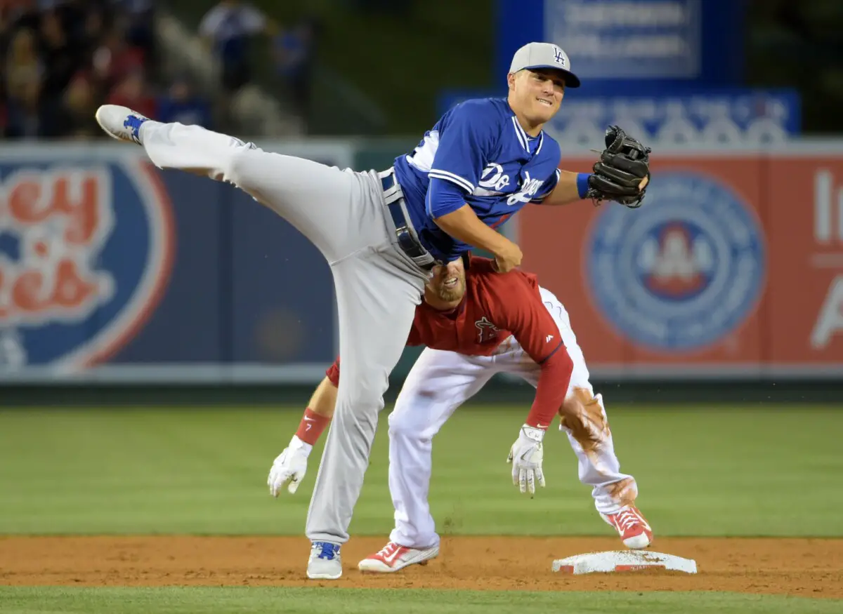 A Suitor Has Emerged in the Sweepstakes for Dodgers Free Agent Kiké Hernández