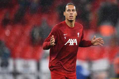 Virigl van Dijk lists surprise former Arsenal player on list of toughest Premier League opponents