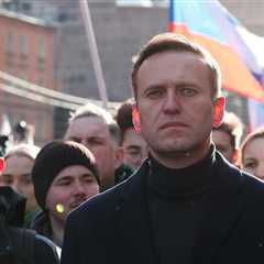 Whether life or death, Alexei Navalny will 'influence history': lawyer