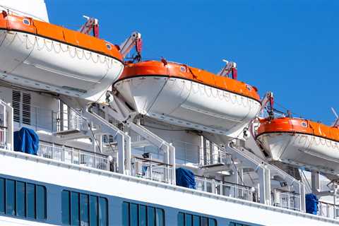 Everything to know about buying cruise travel insurance