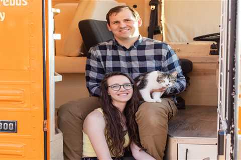 A couple who converted a $7,000 school bus into their dream home breaks down the cost of living a..