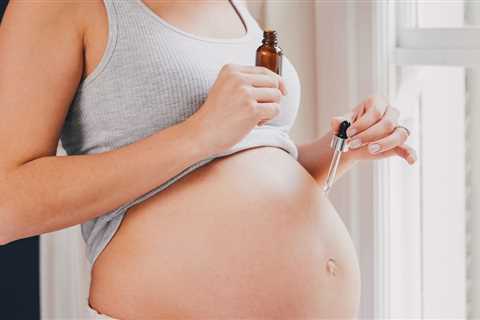 Prevent Pregnancy Stretch Marks With This Hatch Belly Oil