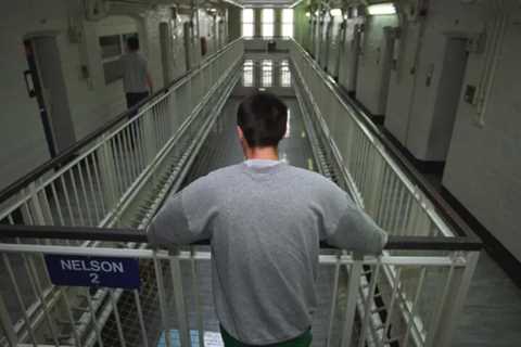 Prisoners to be Released Early in Government Bid to Ease Jail Overcrowding