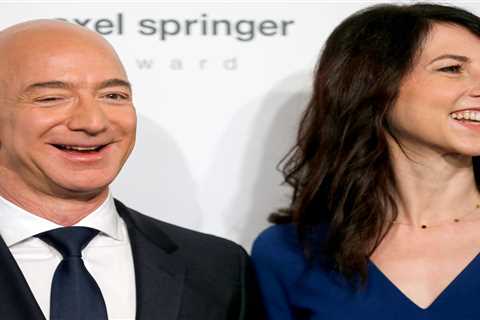 MacKenzie Scott is worth $36 billion and has 'revolutionized philanthropy' since divorcing Amazon..