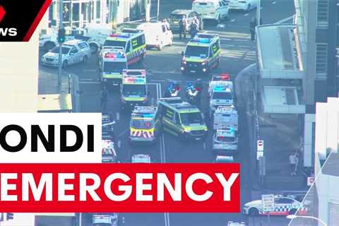 Emergency situation unfolds in Bondi Westfield