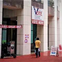 Some 800,000 people have voted so far in FL presidential primary; no state primary for Dems •..