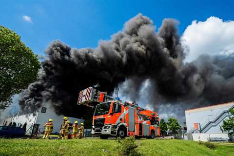 Explosions rock German arms manufacturing plant (VIDEO) — RT World News