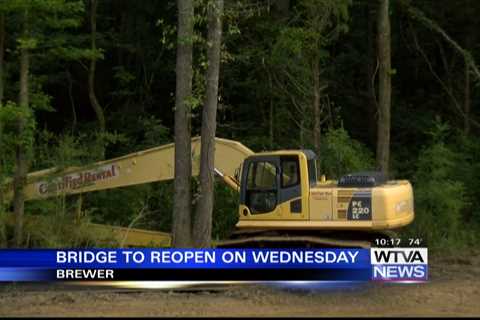 Closed Lee County bridge to reopen almost a year later