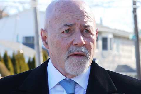 Donald Trump’s Pal Bernard Kerik Says Prez’s Safety Too Risky in Prison