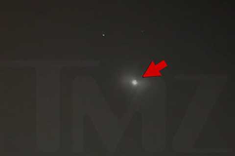 Possible UFO Spotted in the Skies High Above Nevada, Video