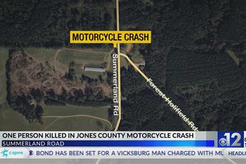 One killed in Jones County motorcycle crash