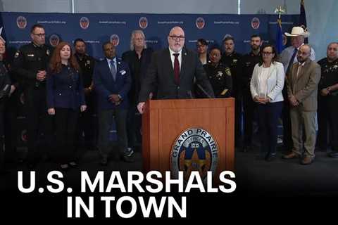 U.S. Marshals deputy director meets with North Texas law enforcement to discuss violent crime reduct