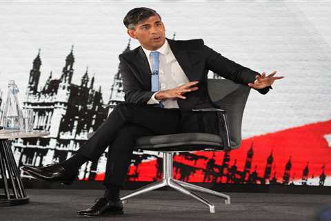 Rishi Sunak accuses Keir Starmer of hiding plans that will harm Brits