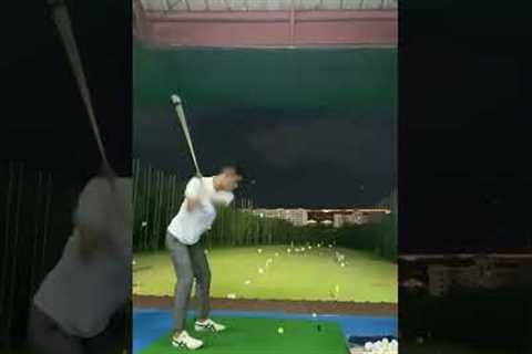 Golf Newbie Has Classic Mishap