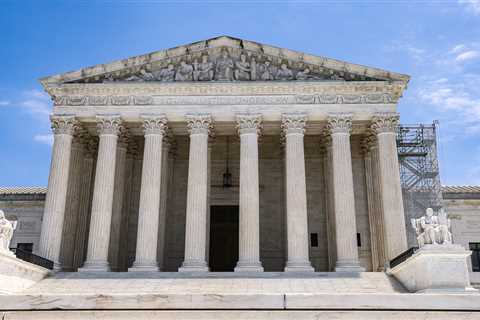 Supreme Court Favors Broad Immunity For Ex-Presidents