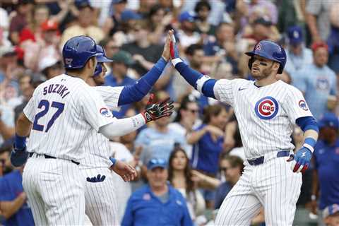 MLB roundup: Ian Happ homers from left, right side in Cubs’ rout