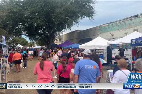 Community comes out for Zonta Arts and Crafts Festival in Downtown Pascagoula