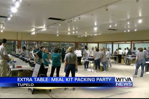 Extra Table and Cadence Bank hosted meal kit packing event in Tupelo