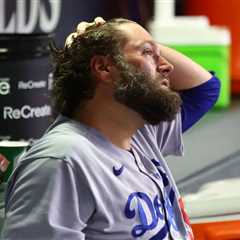 Dodgers Pitcher Aims for 14th Season After Weight Loss