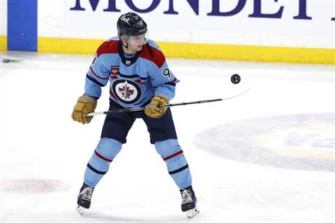 Winnipeg Jets’ NHL Rumors: Shane Pinto vs. Cole Perfetti