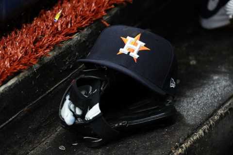Ivan Herrera on Injured List as Cardinals Select Yohel Pozo
