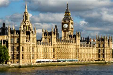 Government Spending Watchdog Warns of UKRI's Lack of Direction in Research Funding