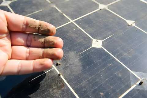 How to Clean Solar Panels on A Roof: DIY Solar Panel Cleaning