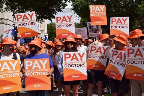 Impasse Reached in Negotiations with Junior Doctors as NHS Strikes Loom