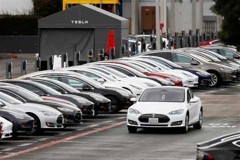 Tesla partially liable in fatal 2019 crash verdict