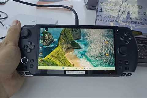 Gaming Handheld’s External Battery: Smarter Than You Think