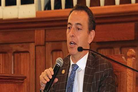 Navigating Negative Campaigning in Fairfax County, Virginia: An Expert's Perspective