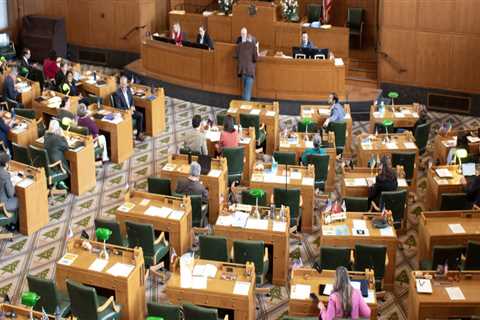 The Power of Social Media in Western Oregon Political Committees