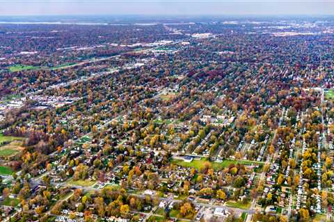 The Impact of Neighboring Cities and Counties on the Heritage of Wayne County, Michigan