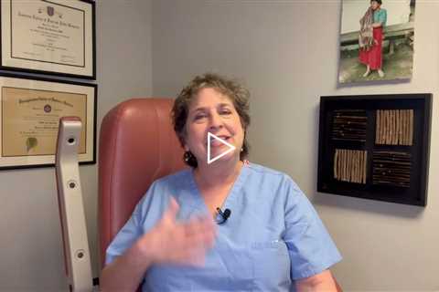 Nail Polish Covers Fungal Nails - Intro  #fungalnails #nailpolish